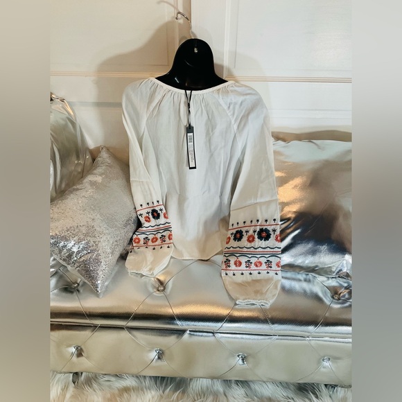 CHARLIE B EMBROIDERED BOHEMIAN BLOUSE - Picture 5 of 5